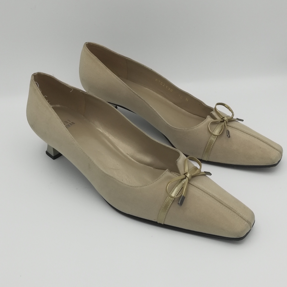 Stuart Weitzman Low Heel Pumps